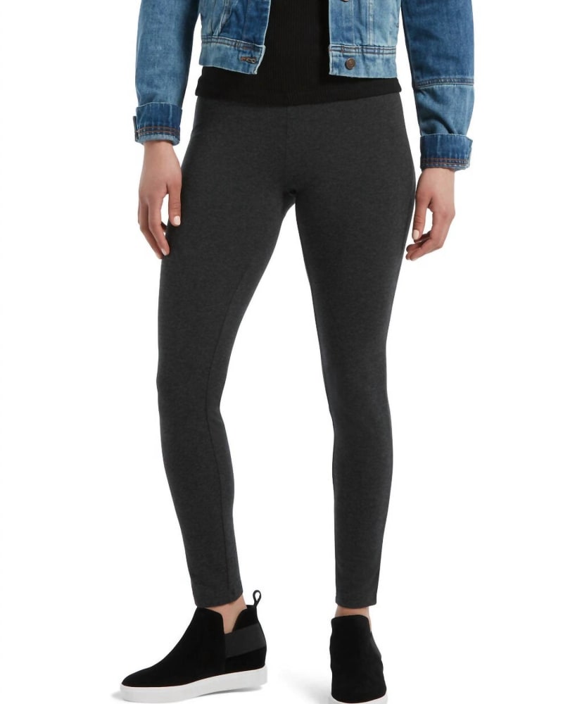 Front of a model wearing a size 1X Women'S Wide Waistband Blackout Cotton Leggings in Graphite Heather in Graphite Heather by HUE. | dia_product_style_image_id:341398